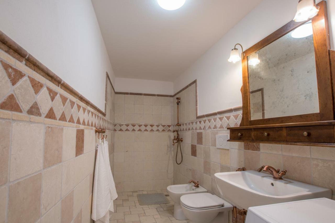 Lana House With Apartments Petrovija Экстерьер фото